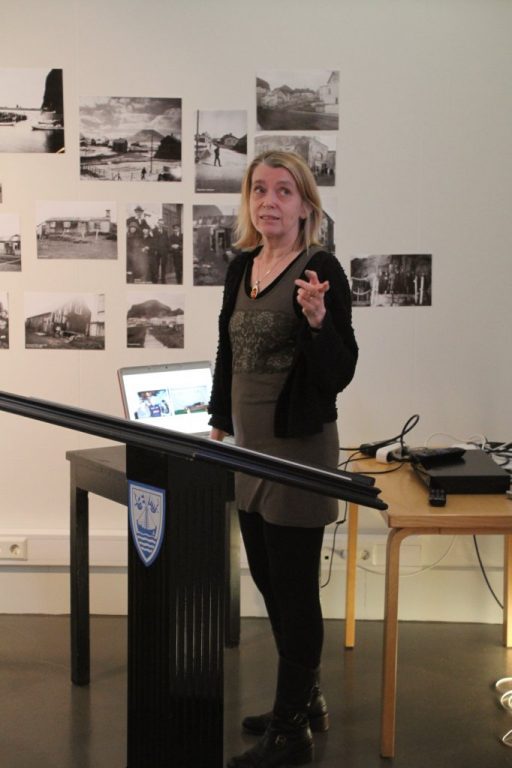 Hádegiserindi í Sagnheimum