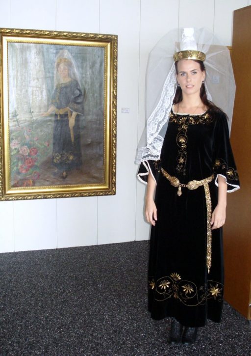 Fjallkona Eyjamanna á 17. júní