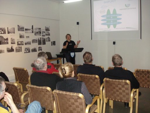 Hádegiserindi Surtseyjarstofu í Sagnheimum í dag